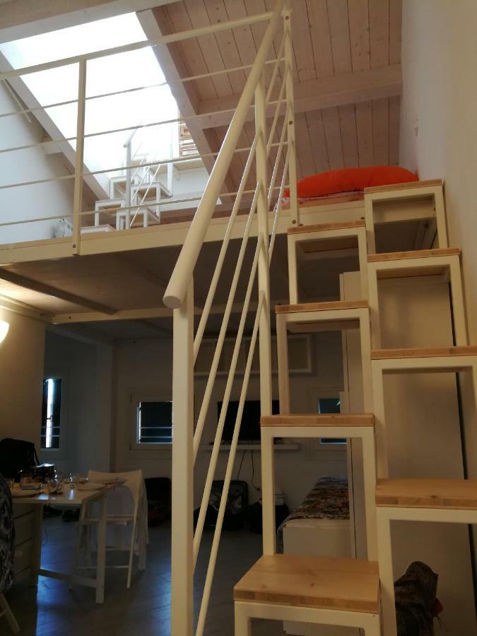 キオッジャMansarda Settimo Cieloアパートメント エクステリア 写真